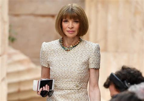 life style of anna wintour.